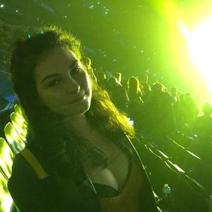 Meet your Posher, Shelby